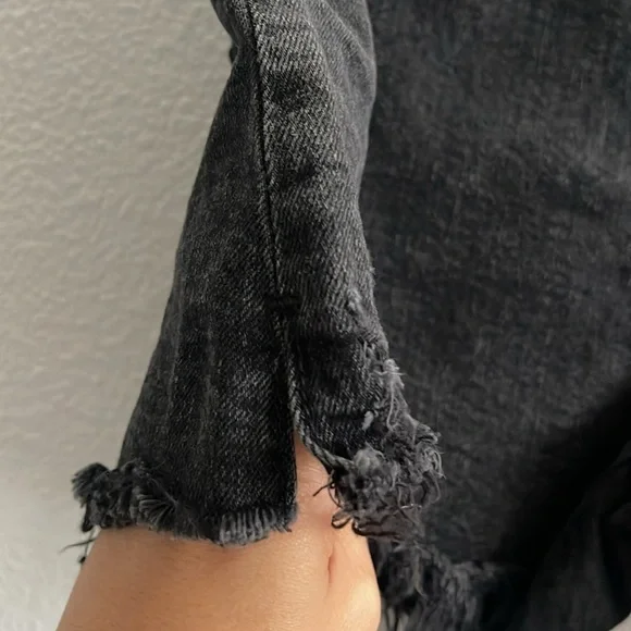 PAIGE Women's Dani Short High Rise Raw Hem Size 29 - Picture 6 of 11